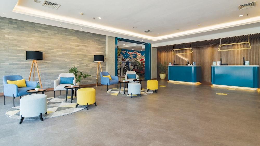 1O1 Urban Jakarta Kelapa Gading Экстерьер фото