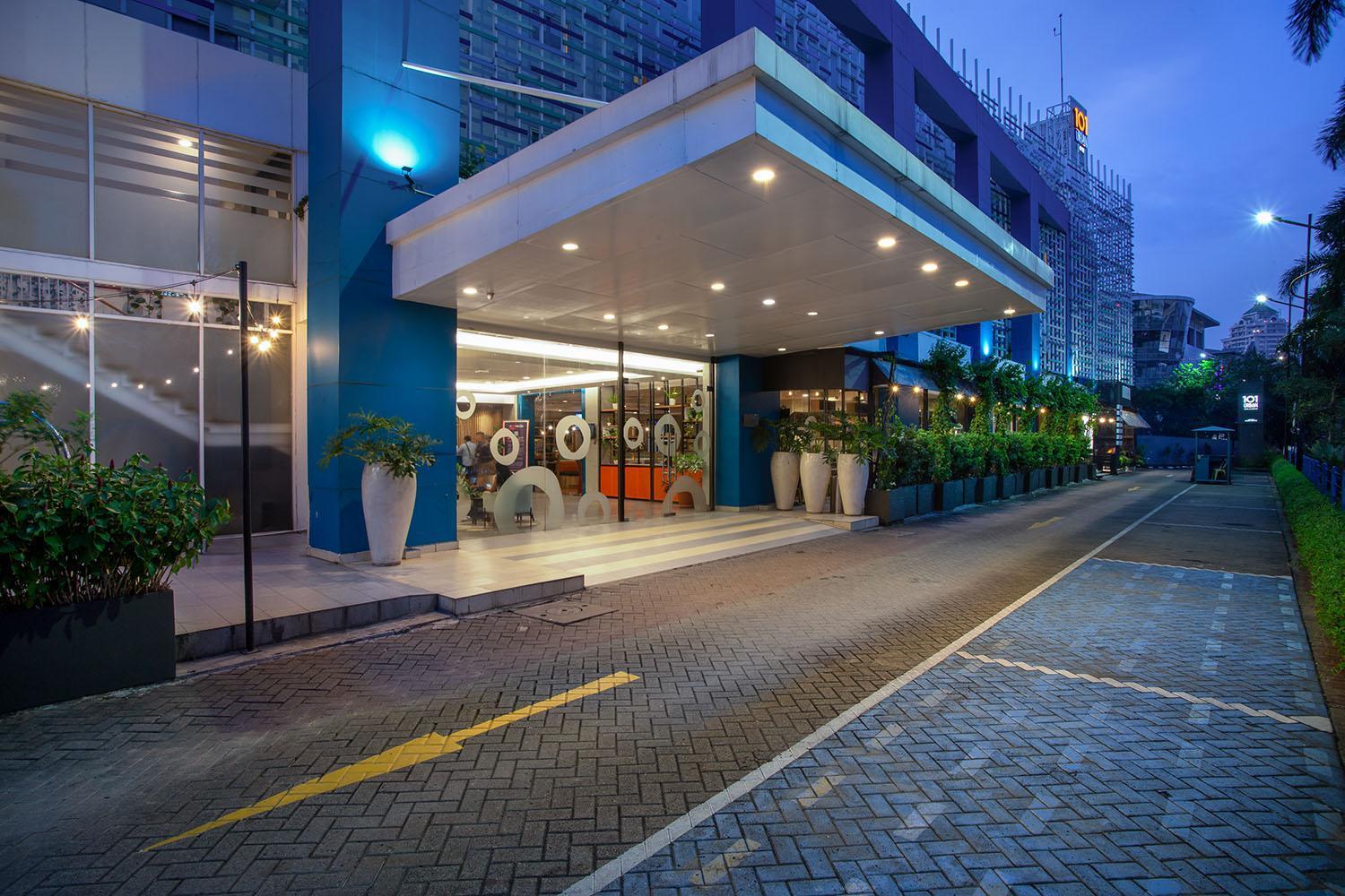 1O1 Urban Jakarta Kelapa Gading Экстерьер фото